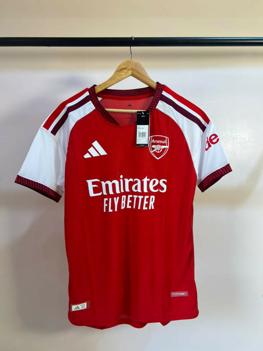 Arsenal 26-27 home kit