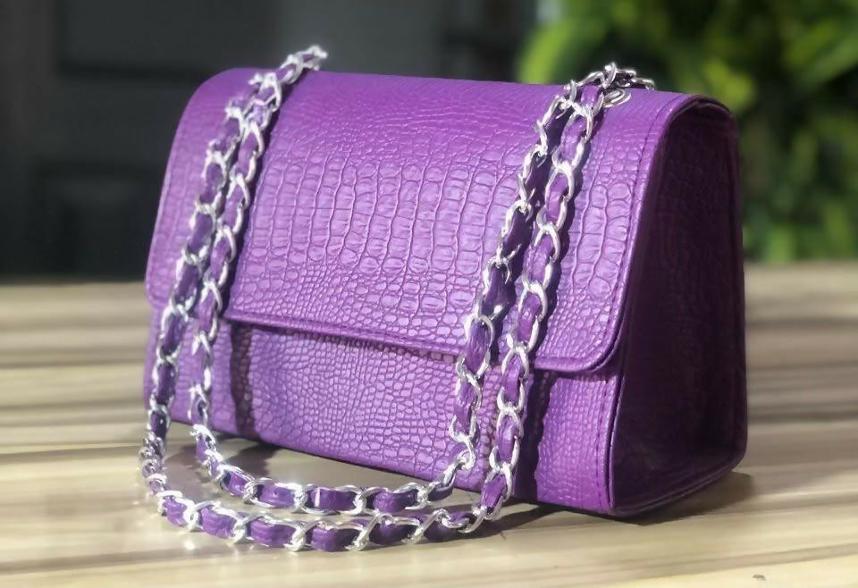 Loyal Mini Sized Bag