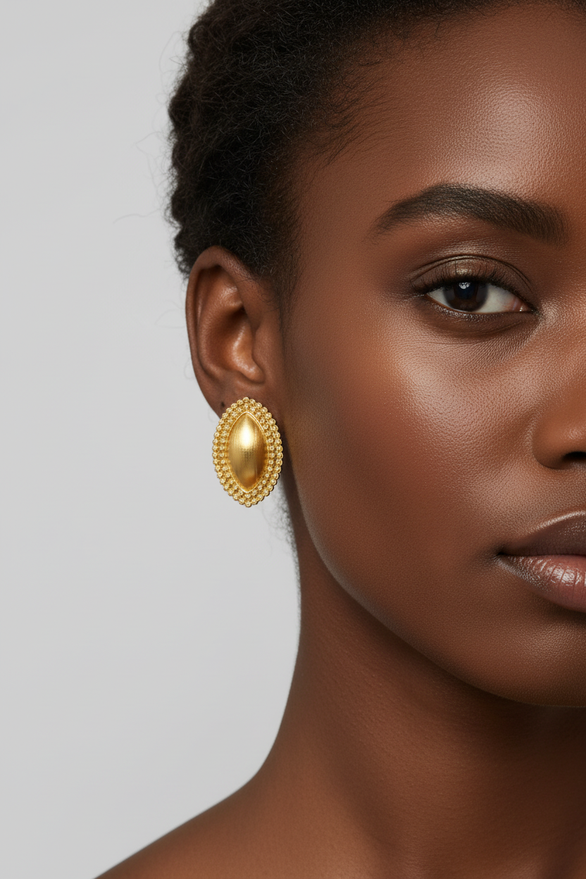 Vintage Oval Frame Earring