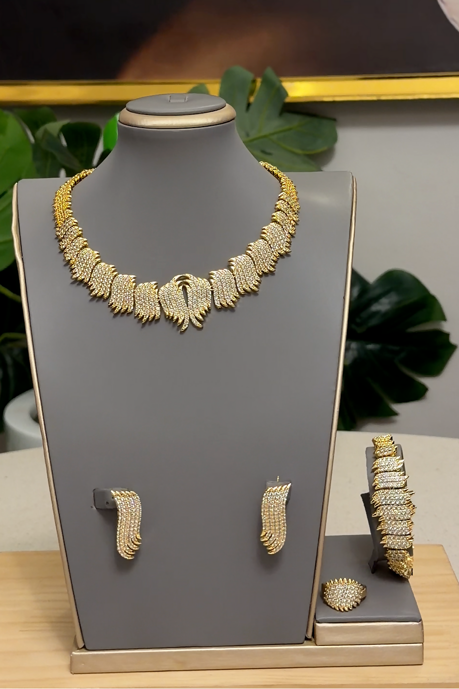 Women Zirconia 4pcs Set