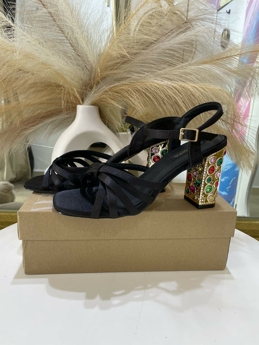 Miss Dera Block Heel Sandals